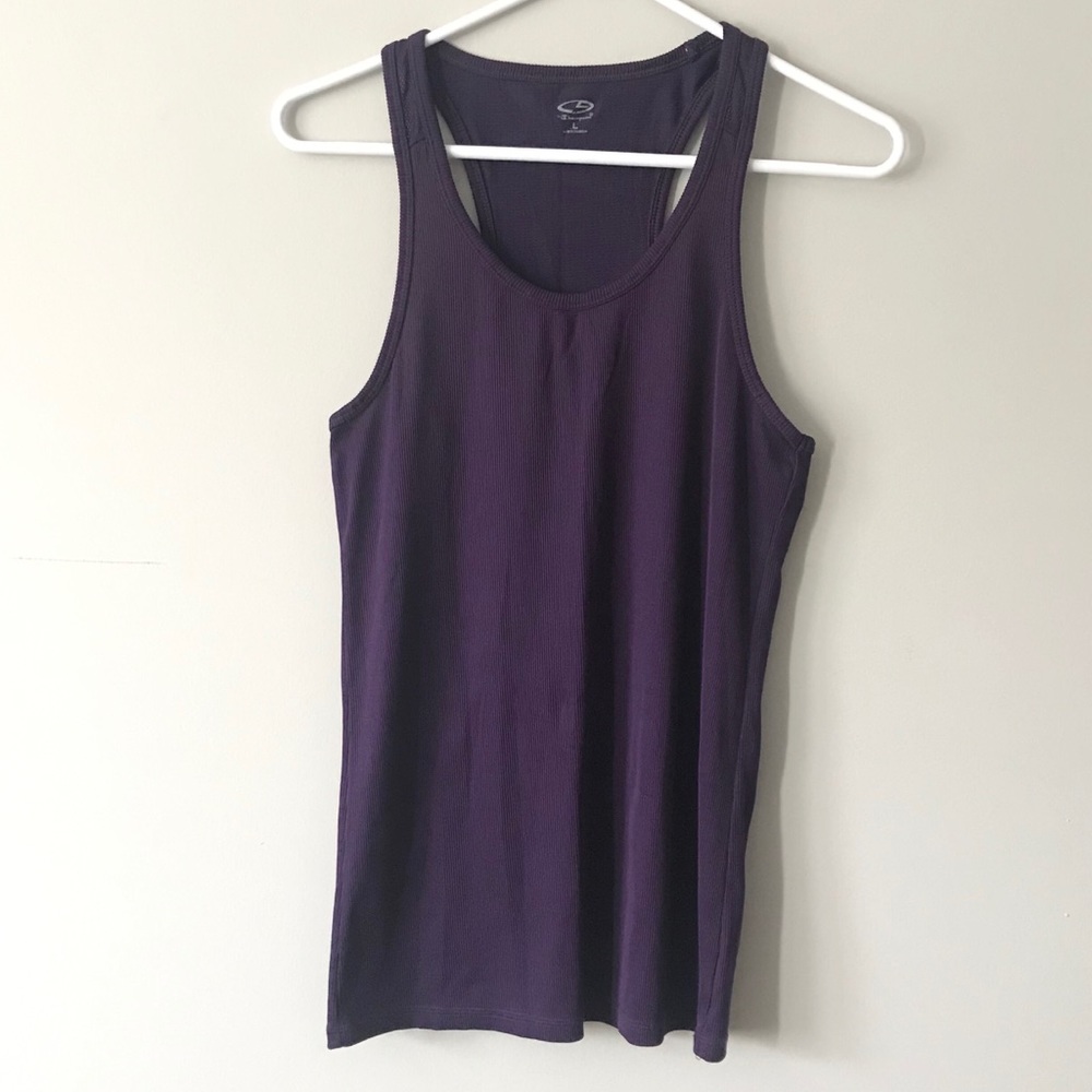 Champion athletic top